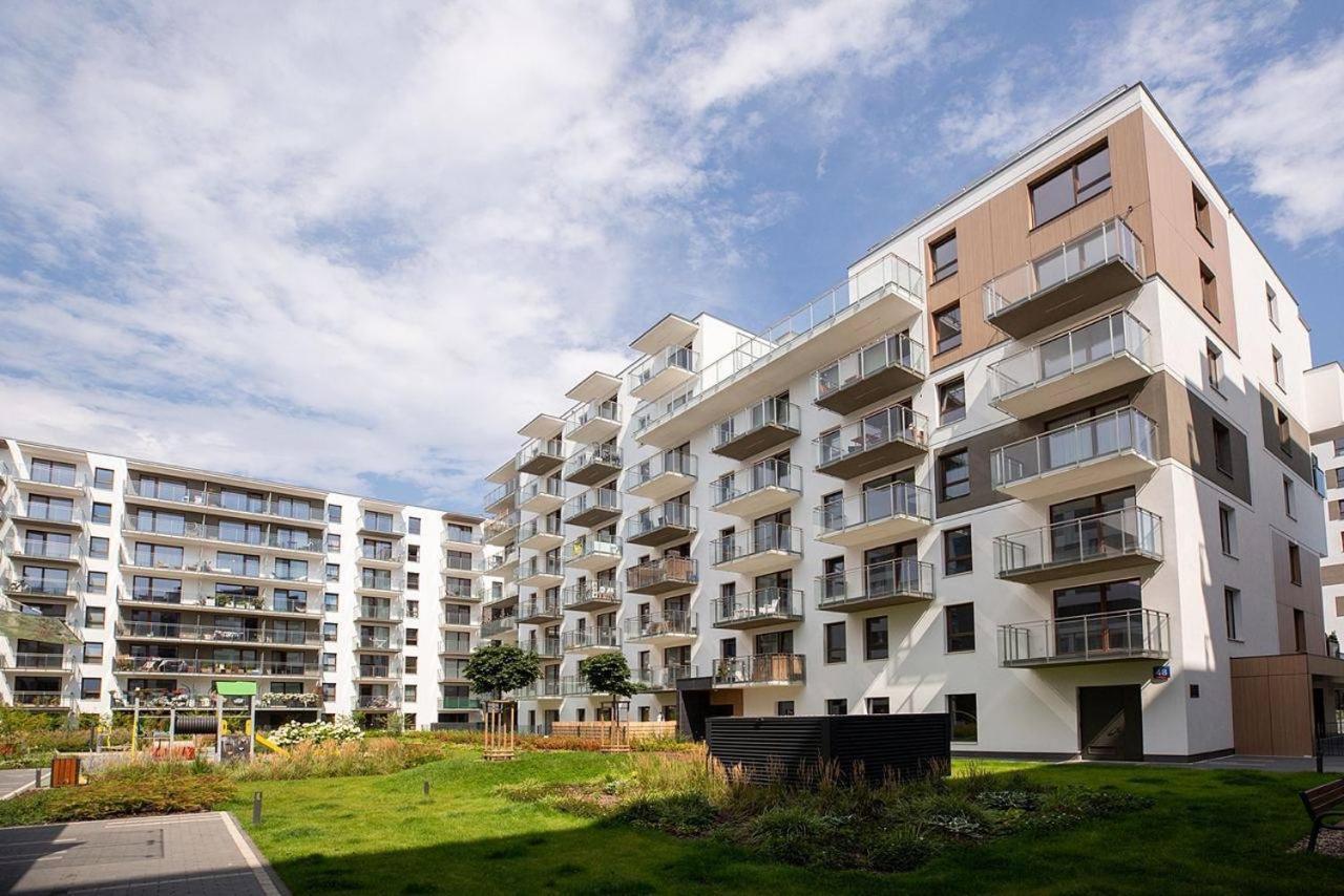 Easy & Comfortable, With Balcony, Very Close To The Center 바르샤바 외부 사진